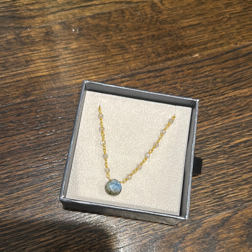 Elegant‎ Gold Necklace with Blue Pendant